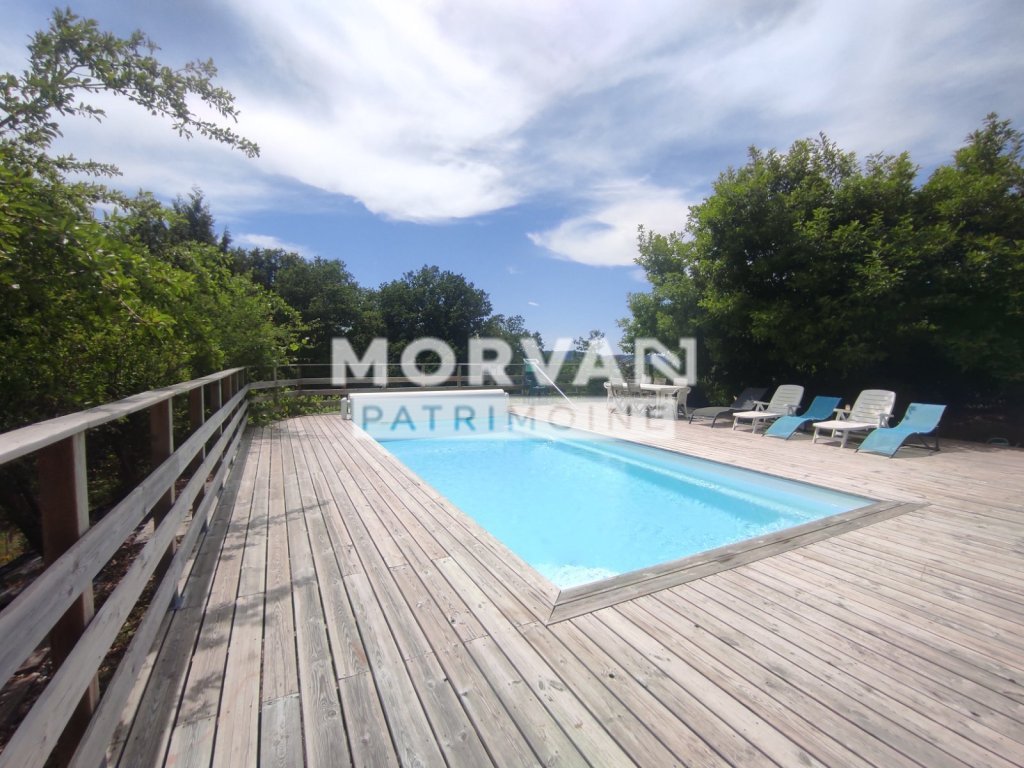MAISON A VENDRE - MOUX EN MORVAN - 115.68 m2 - 400 000 &euro;