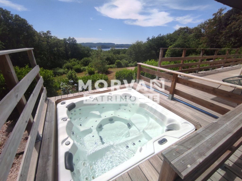 MAISON A VENDRE - MOUX EN MORVAN - 115.68 m2 - 400 000 &euro;