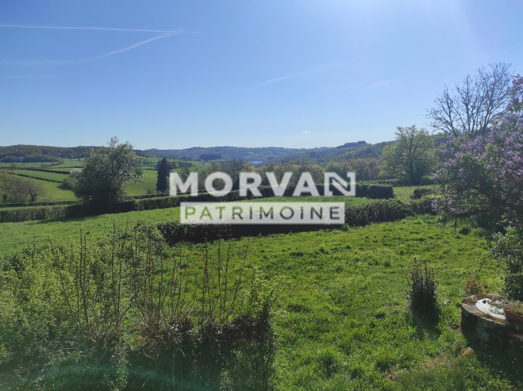 Maison + Dépendance A VENDRE - OUROUX EN MORVAN - 67.09 m2 - 88 000 &euro;