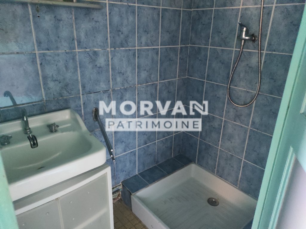 MAISON A VENDRE - OUROUX EN MORVAN - 64.64 m2 - 56�000�&euro;