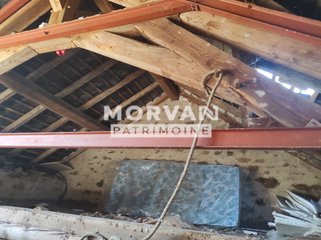 MAISON A VENDRE - OUROUX EN MORVAN - 89.35 m2 - 78 000 &euro;