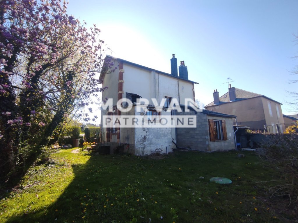 MAISON A VENDRE - OUROUX EN MORVAN - 89.35 m2 - 78 000 &euro;