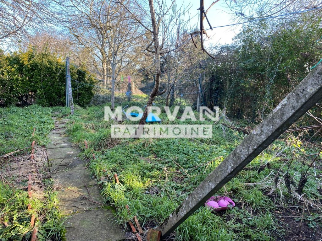 MAISON A VENDRE - ST SAULGE - 88.84 m2 - 39�000�&euro;