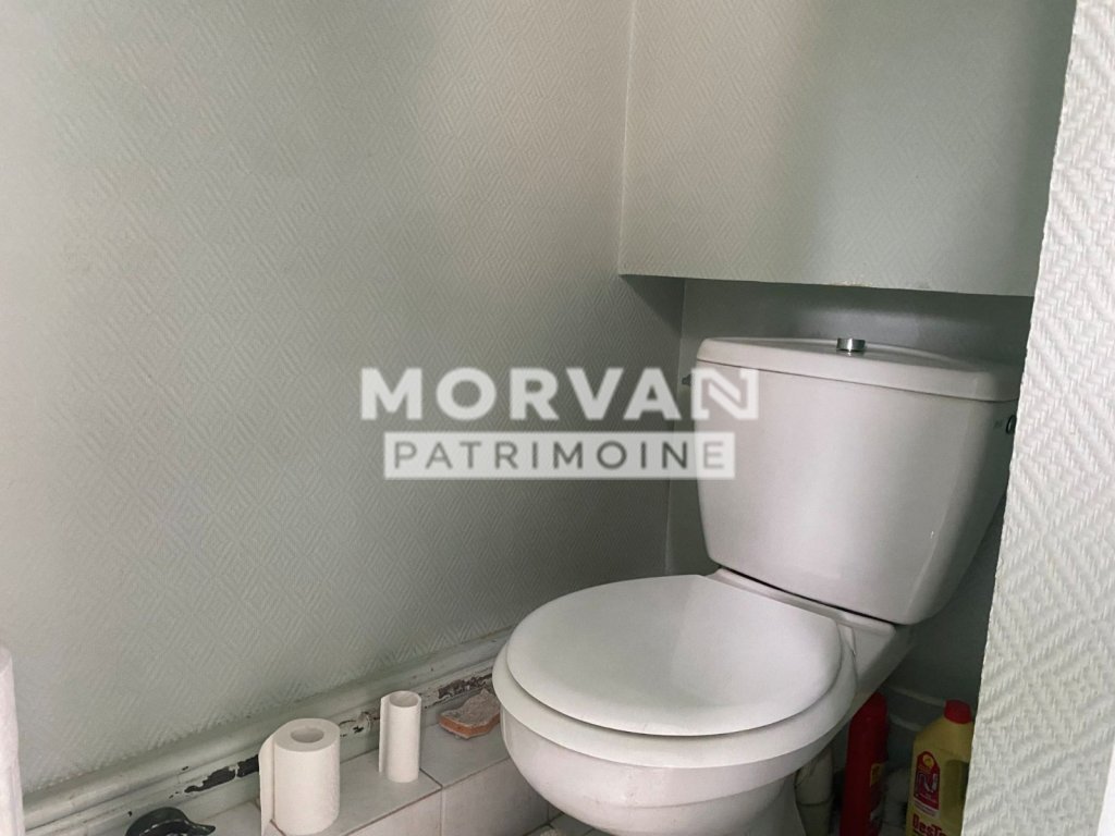 MAISON A VENDRE - ST SAULGE - 299.56 m2 - 192�600�&euro;