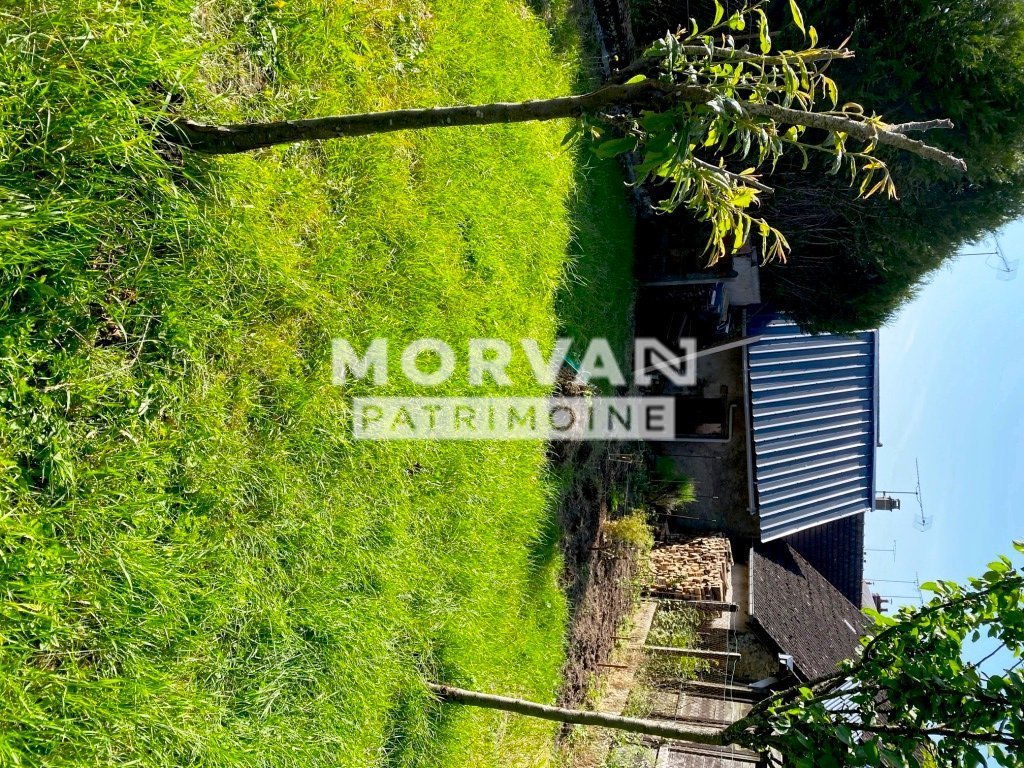 MAISON DE VILLAGE - REMISE ET JARDIN CLOS A VENDRE - ST SAULGE - 50.67 m2 - 32�000�&euro;