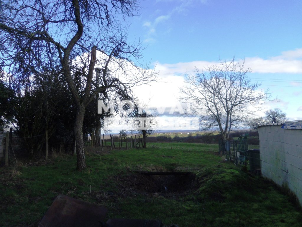 MAISON A FINIR DE RENOVER - VUE MORVAN A VENDRE - ST SAULGE - 39.14 m2 - 20 000 &euro;