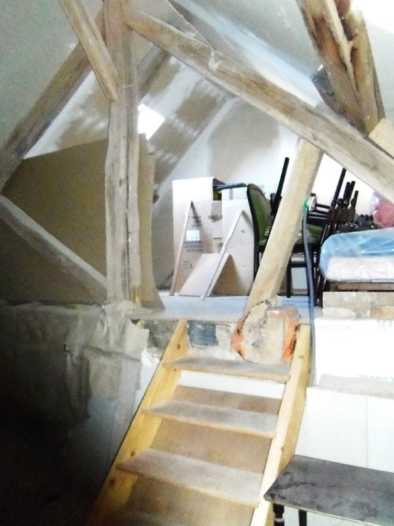 MAISON A FINIR DE RENOVER - VUE MORVAN A VENDRE - ST SAULGE - 39.14 m2 - 20 000 &euro;