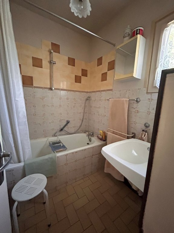 MAISON A VENDRE - ST SAULGE - 74.59 m2 - 88 000 &euro;