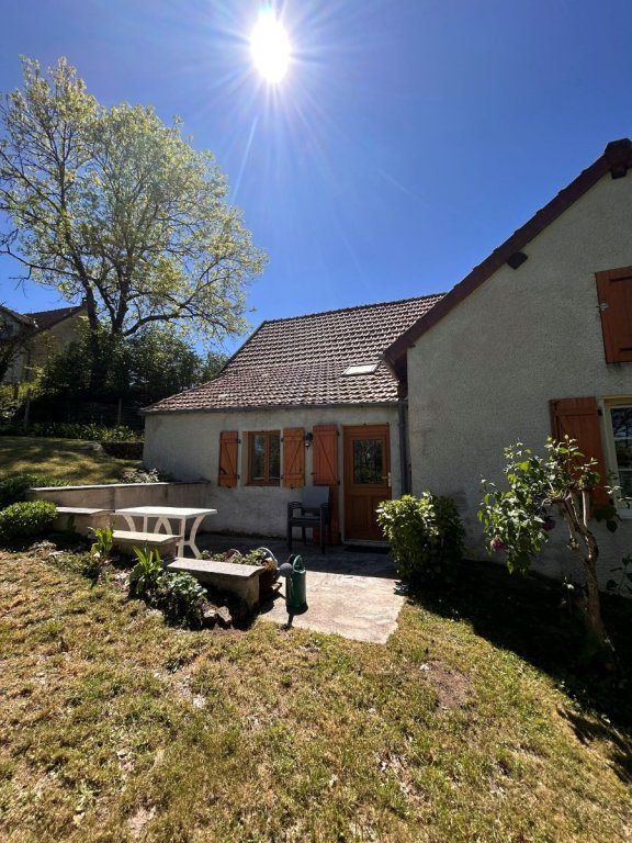 MAISON A VENDRE - ST SAULGE - 74.59 m2 - 88 000 &euro;