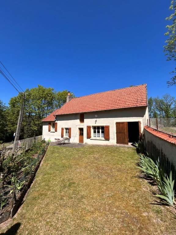 MAISON A VENDRE - ST SAULGE - 74.59 m2 - 88 000 &euro;