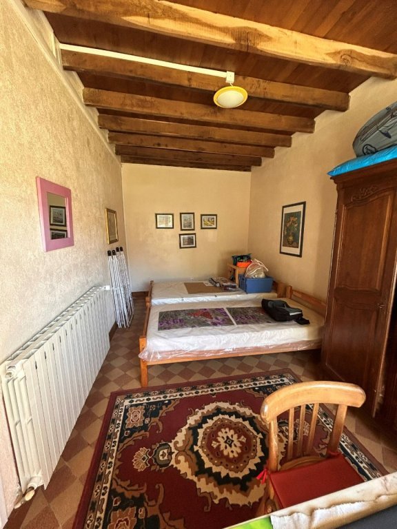 MAISON A VENDRE - ST SAULGE - 74.59 m2 - 88 000 &euro;