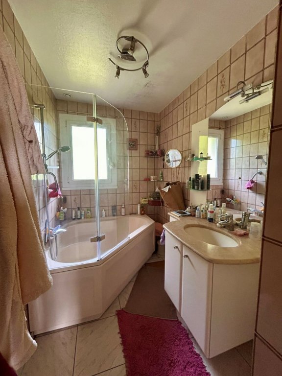MAISON A VENDRE - ST SAULGE - 162.4 m2 - 220 000 &euro;