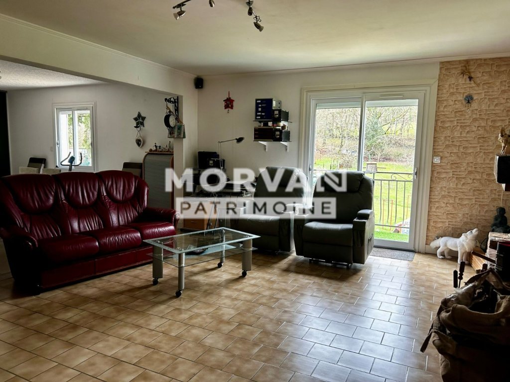 MAISON A VENDRE - ST SAULGE - 148.91 m2 - 129 000 &euro;
