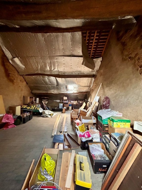 MAISON A VENDRE - ST SAULGE - 103.78 m2 - 73 000 &euro;