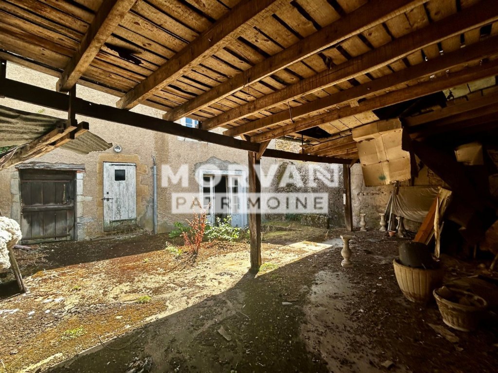 MAISON A VENDRE - ST SAULGE - 117.95 m2 - 49 000 &euro;