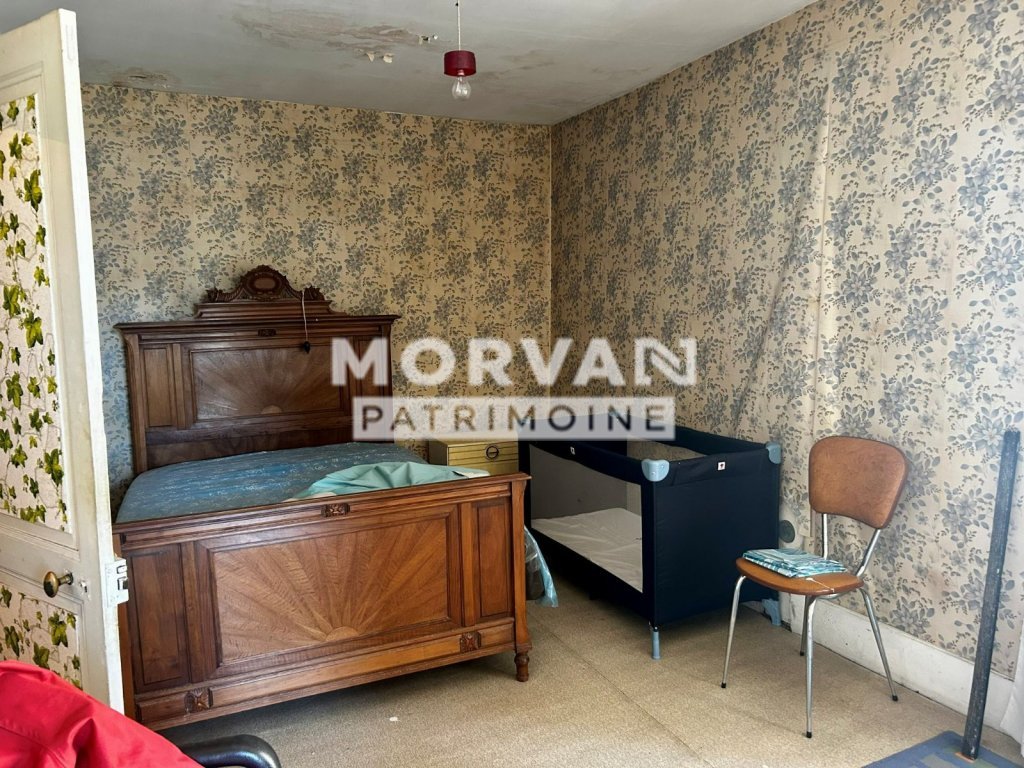 MAISON A VENDRE - ST SAULGE - 117.95 m2 - 49 000 &euro;