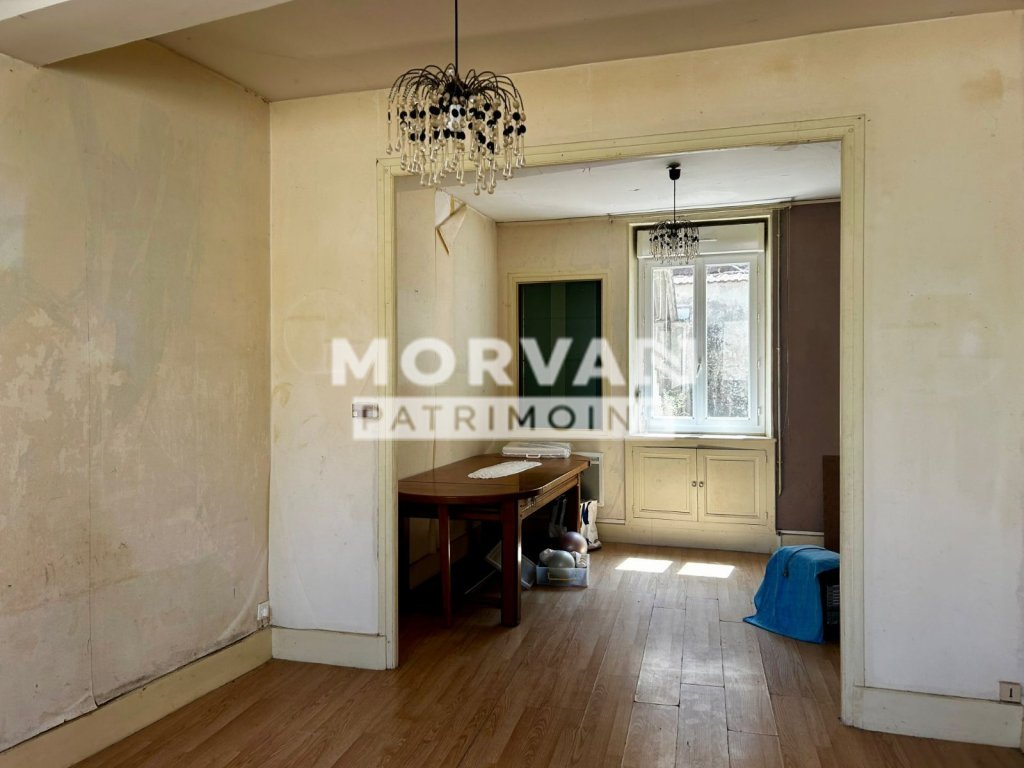 MAISON A VENDRE - ST SAULGE - 100.38 m2 - 80 000 &euro;