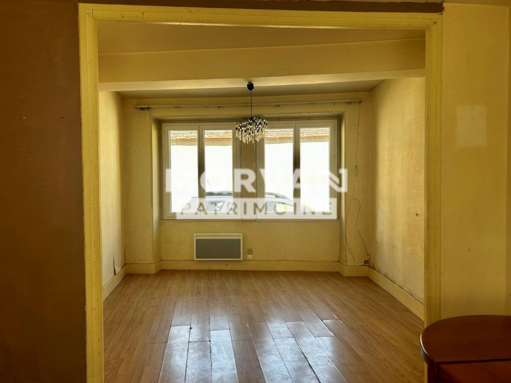 MAISON A VENDRE - ST SAULGE - 100.38 m2 - 80 000 &euro;