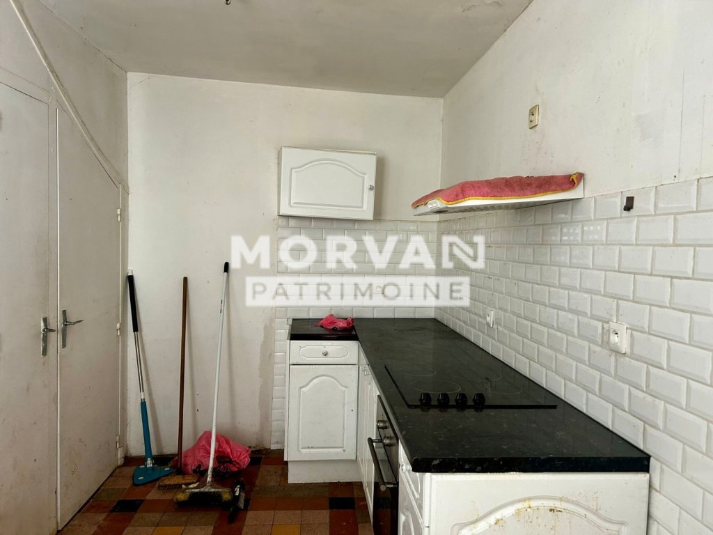 MAISON A VENDRE - ST SAULGE - 100.38 m2 - 80 000 &euro;