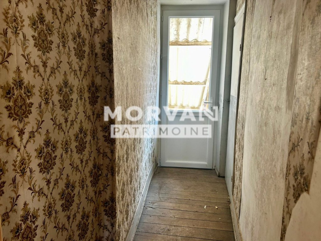 MAISON A VENDRE - ST SAULGE - 100.38 m2 - 80 000 &euro;