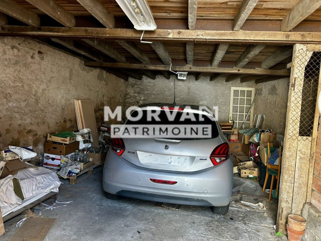 MAISON A VENDRE - ST SAULGE - 100.38 m2 - 80 000 &euro;