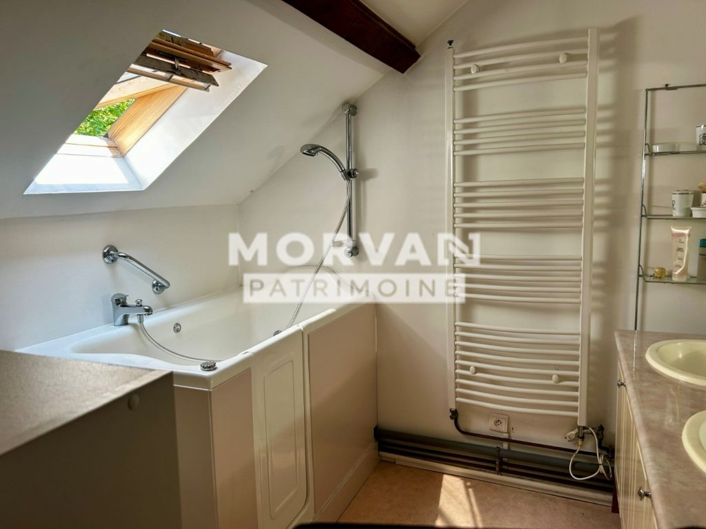 MAISON A VENDRE - ST SAULGE - 137.17 m2 - 88 000 &euro;
