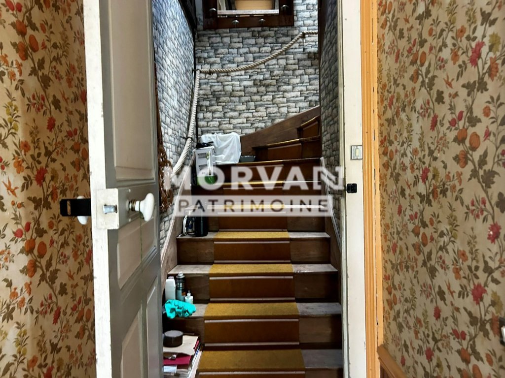 MAISON A VENDRE - ST SAULGE - 137.17 m2 - 88 000 &euro;