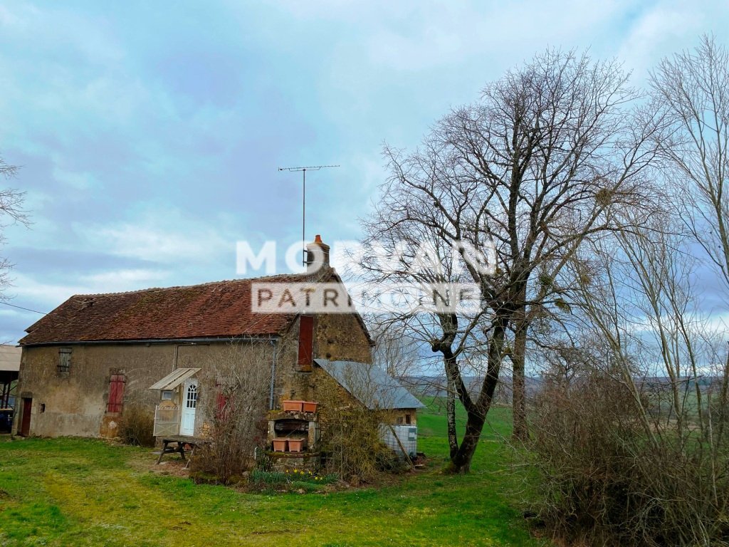 MAISON ET DEPENDANCES SUR BEAU TERRAIN A VENDRE - STE MARIE - 52 m2 - 39 000 &euro;