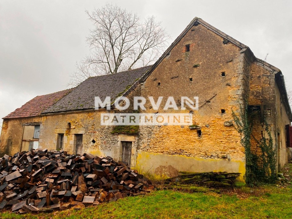 MAISON ET DEPENDANCES SUR BEAU TERRAIN A VENDRE - STE MARIE - 52 m2 - 39 000 &euro;
