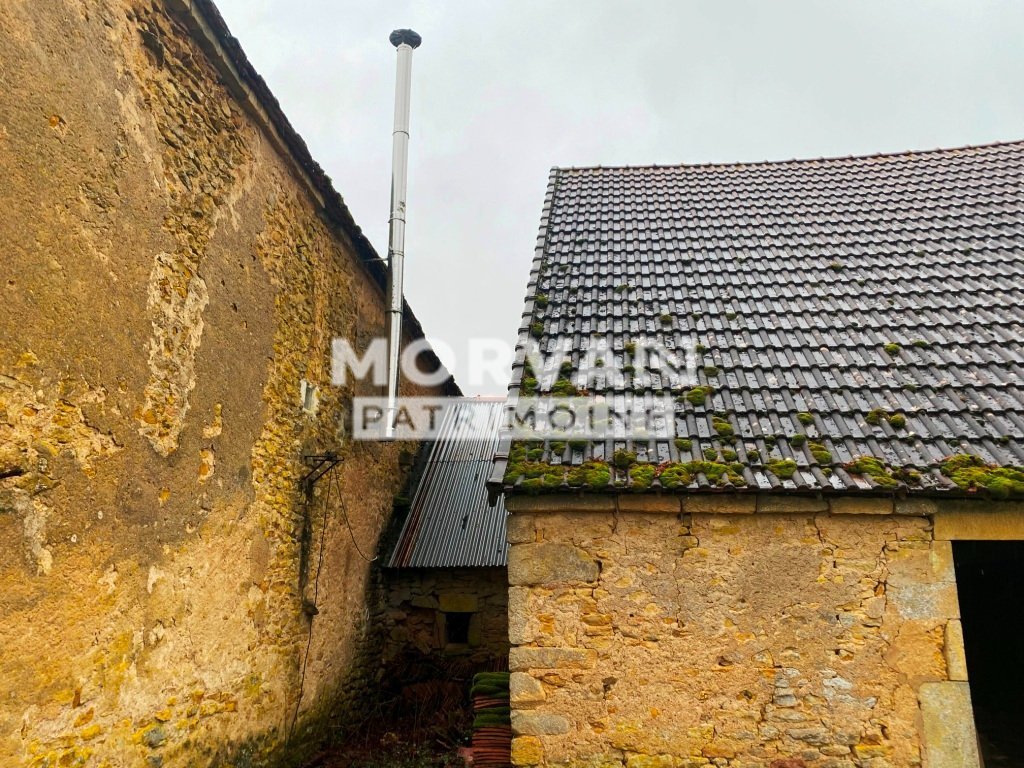 MAISON ET DEPENDANCES SUR BEAU TERRAIN A VENDRE - STE MARIE - 52 m2 - 39 000 &euro;