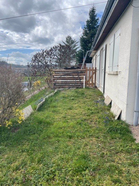 Ensemble immobilier de 7 maisons - 9 Logements A VENDRE - DOMMARTIN - 560 m2 - 369�000�&euro;