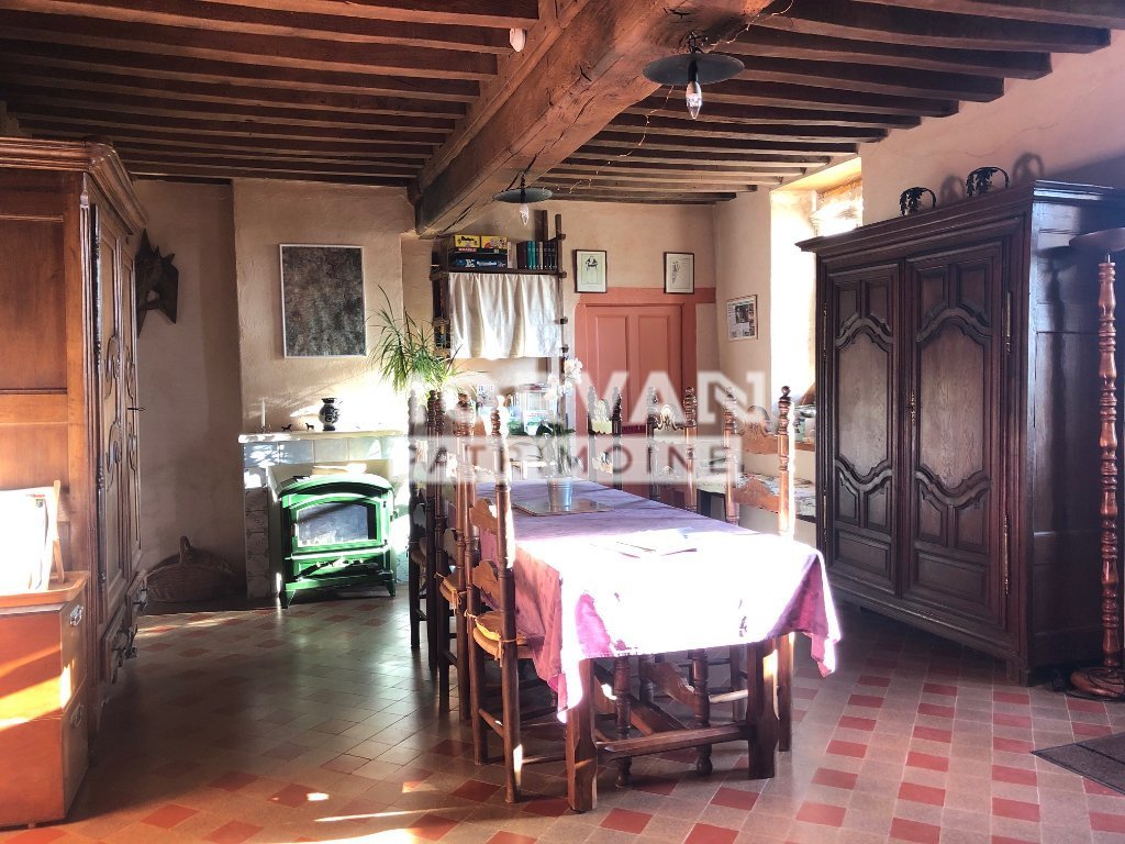 maison, gite et d�pendances A VENDRE - ST HILAIRE EN MORVAN - 302.67 m2 - 430�000�&euro;