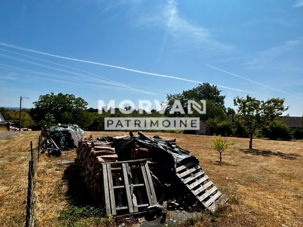 TERRAIN A VENDRE - MONTAPAS - 16 000 &euro;
